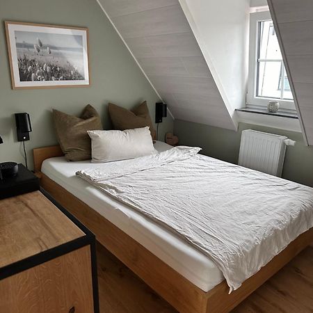 Stilvolles Gaestezimmer Mit Bad In Mechernich-Zentrum Экстерьер фото